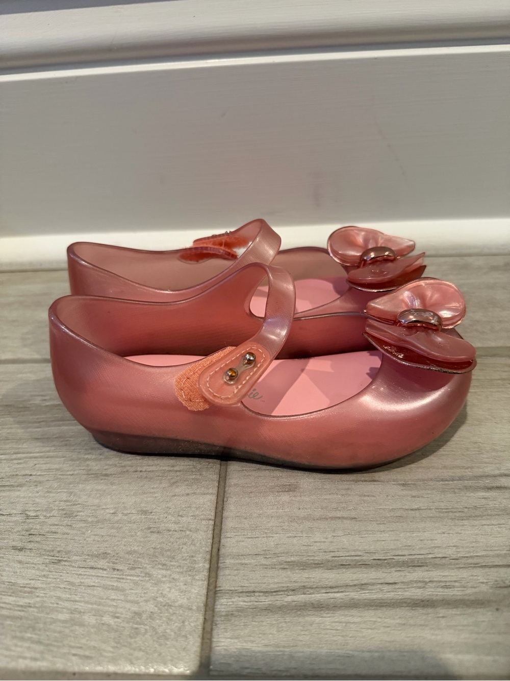 Mini Melissa - Picture 2 of 3